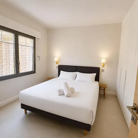 Villaneuve 4 People Full Center Pool Parking Wi-fi Αρασόν